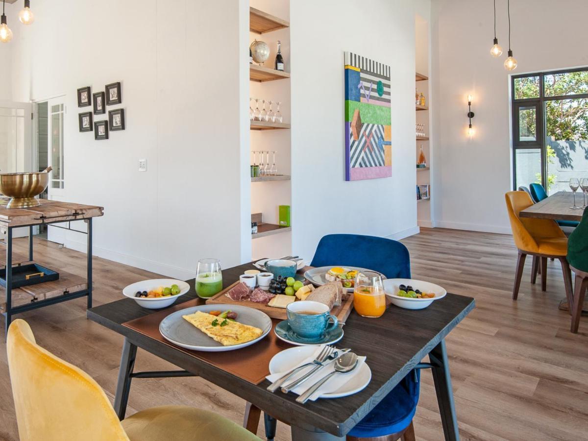 Glow Boutique Suites & Guesthouse Hermanus Bagian luar foto